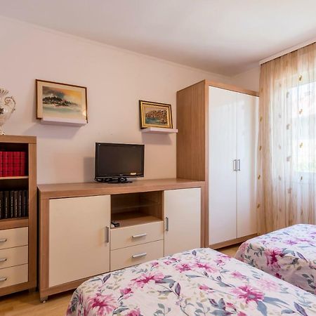 Modern Apartment Near The Beach And Center Of Split Ngoại thất bức ảnh