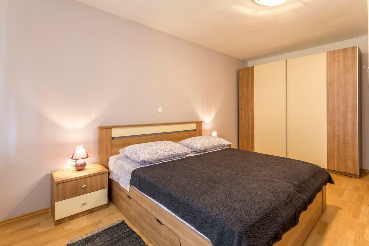 Modern Apartment Near The Beach And Center Of Split Ngoại thất bức ảnh