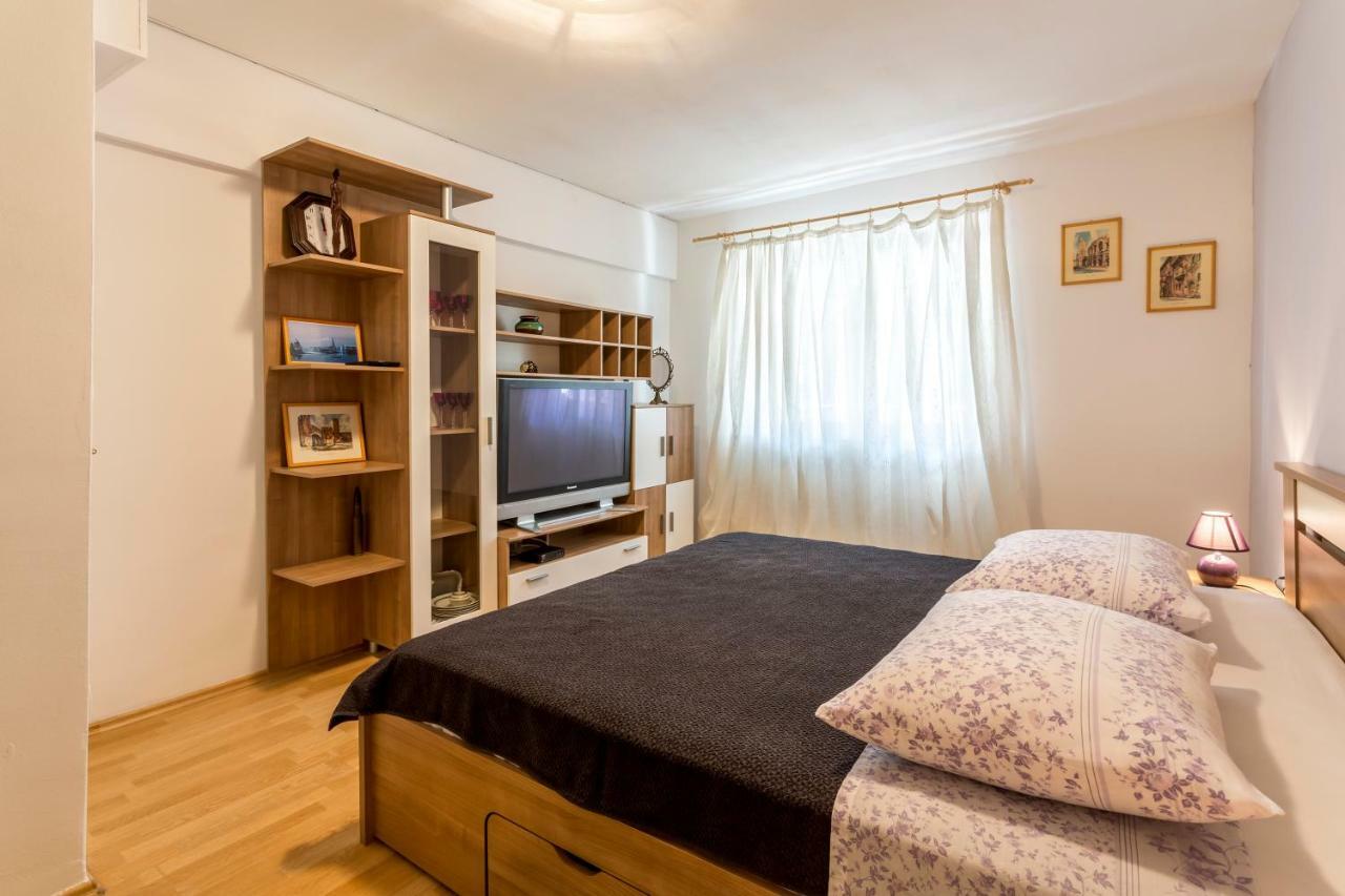 Modern Apartment Near The Beach And Center Of Split Ngoại thất bức ảnh